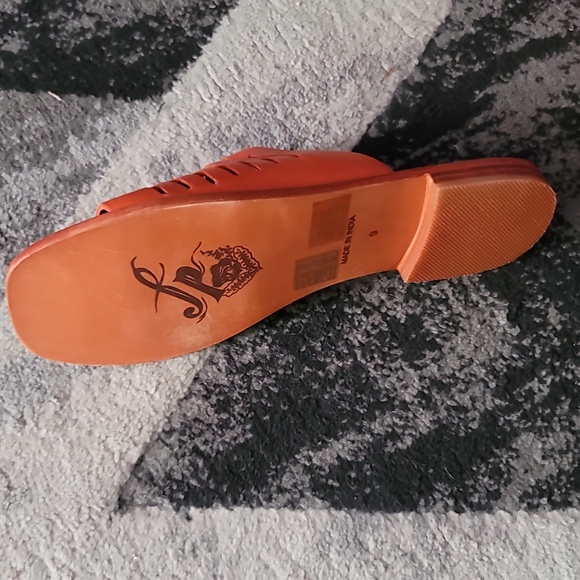 Free People Slice of Sun Sandals Vermillion NWOT - Picture 4 of 4